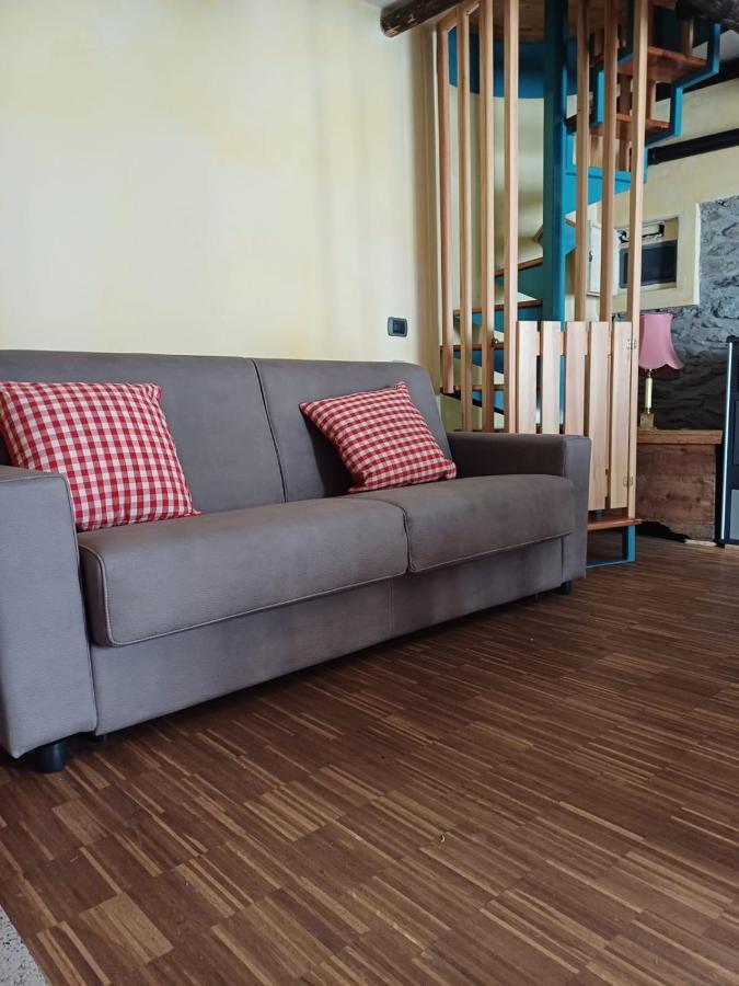 Casa Vacanze Ca' Moreschi Berzo Esterno foto